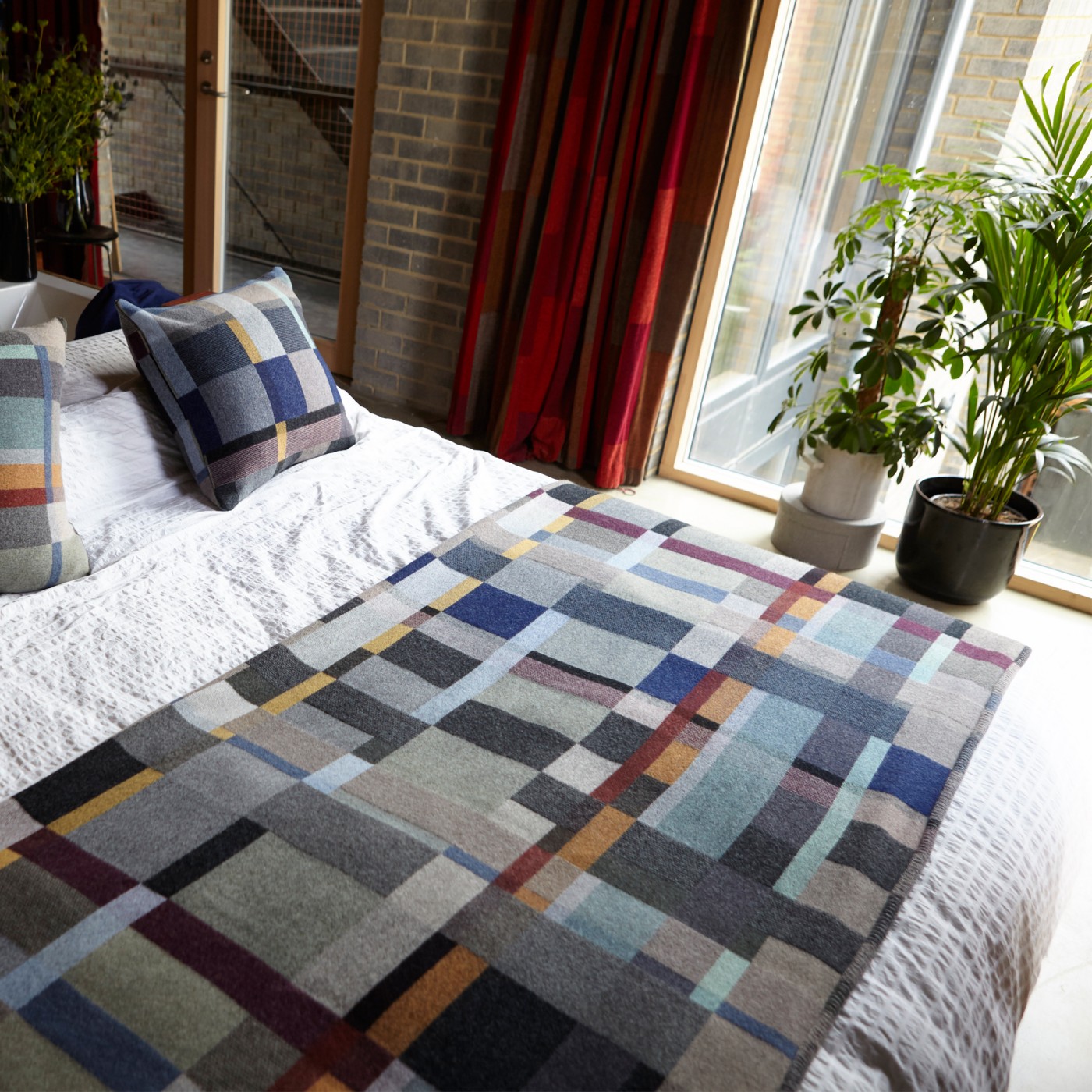 Erno Block Throw Woven Merino Lambswool Blanket